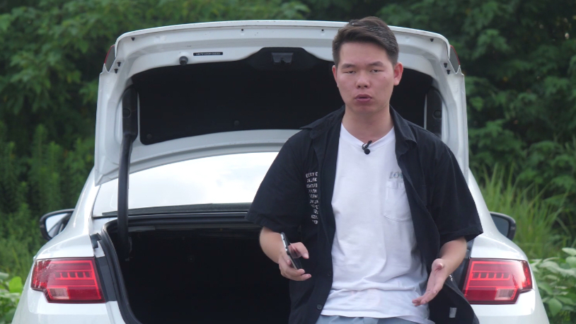 【七哥撩车】长安UNI-T和荣威RX5PLUS怎么样?15万买国产车还是合资车?